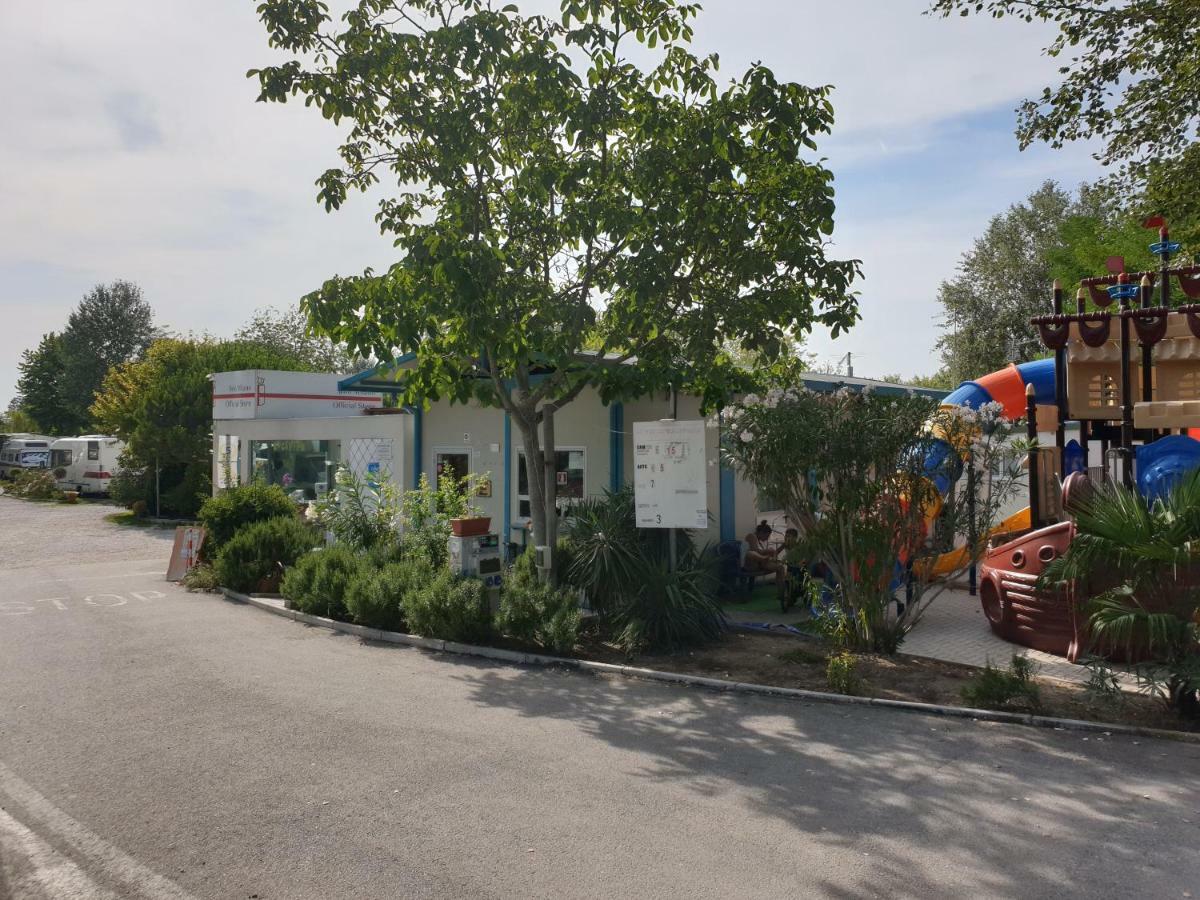Campeggio Don Bosco Lido di Jesolo Buitenkant foto